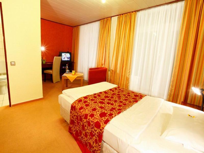 Hotel Senator Dortmund Bagian luar foto